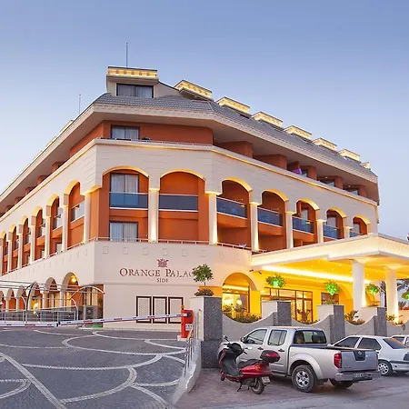 Orange Palace 5* Side