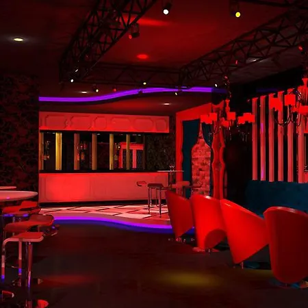 Orange Palace ホテル