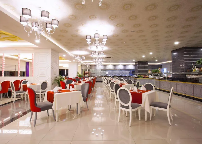 فندق Orange Palace 5*