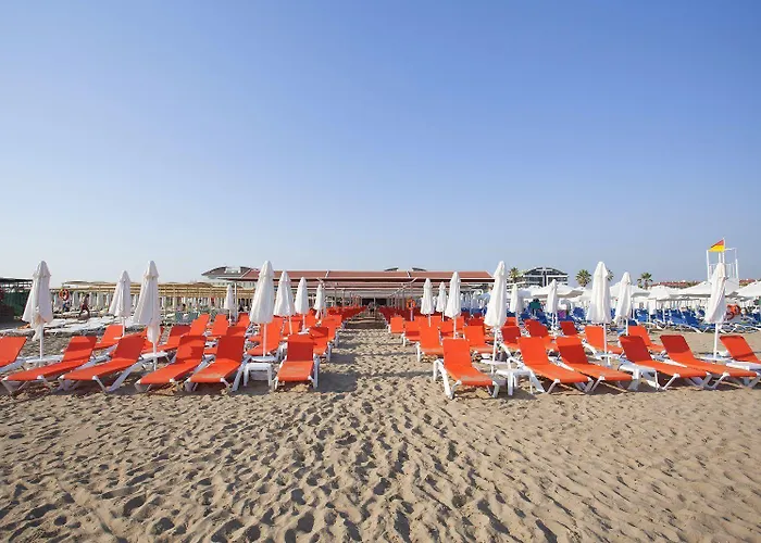فندق Orange Palace 5*