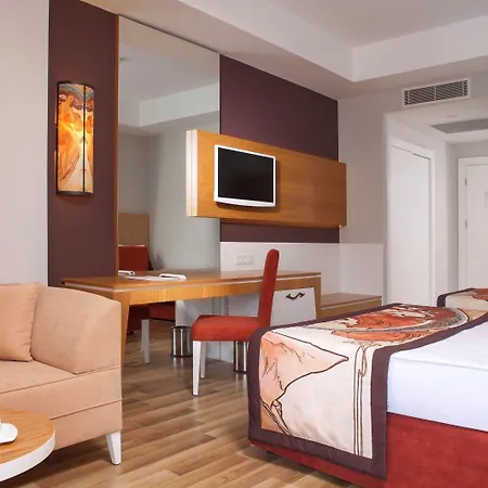 Hotell Orange Palace 5*
