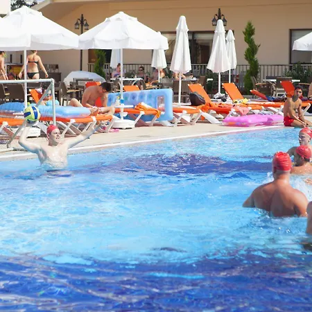 Orange Palace فندق 5*