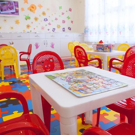 Orange Palace فندق