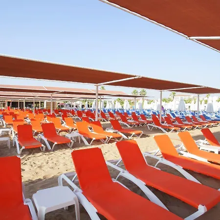 فندق Orange Palace