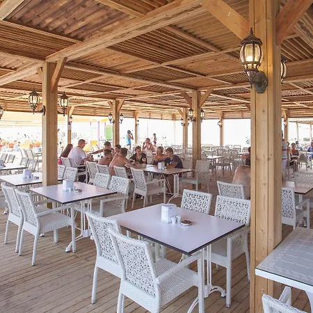 فندق Orange Palace 5*