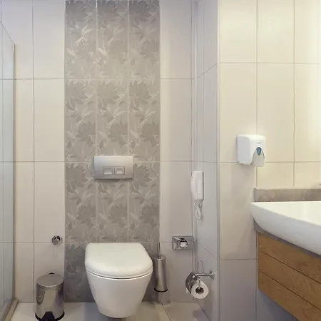 Orange Palace Hotell