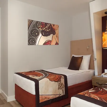 Otel Orange Palace 5*
